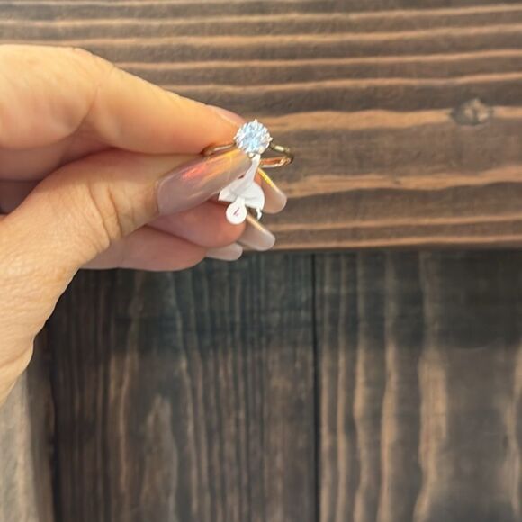 14K Gold Plated Elegant Gold Solitaire Ring - Picture 5 of 9